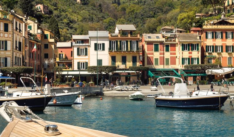 DaV Mare nello&nbsp;Splendido Mare, A Belmond Hotel, proprio in Piazzetta a Portofino
