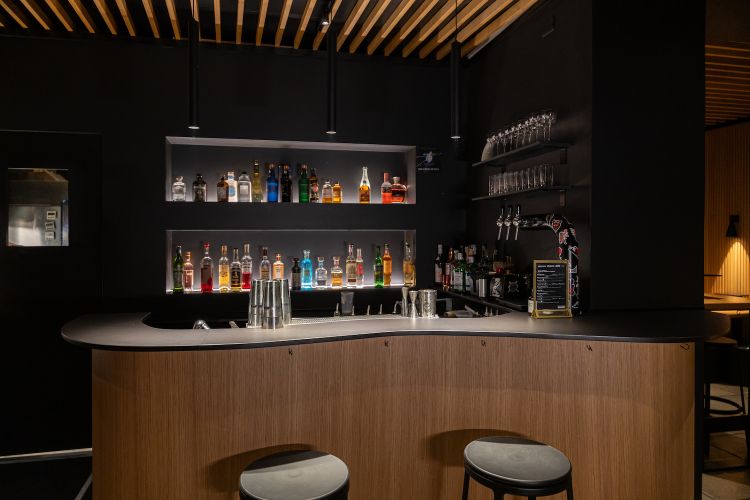 Il bancone di Sentaku Izakaya
