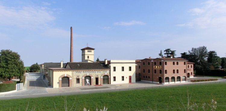 La distilleria e il museo della grappa di Schiavon
