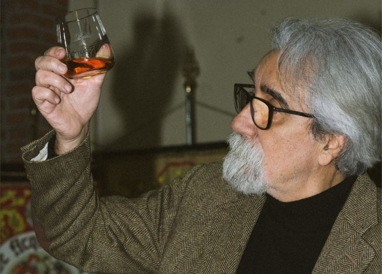 Il maestro Peppe Vessicchio. È venuto a mancare l'8 novembre scorso
