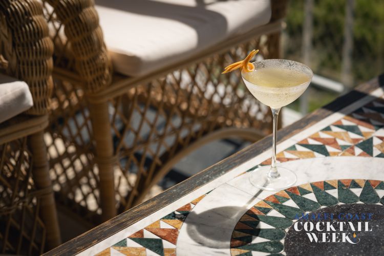 Voyage, il Martini di Tommaso Mansi, è un inno al "Bevo Italiano" con distillati del Belpaese ma anche il limone che è il prodotto simbolo della Costiera (foto credits Martino Dini).