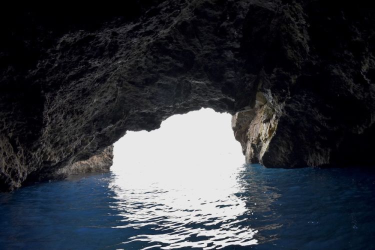 Una grotta
