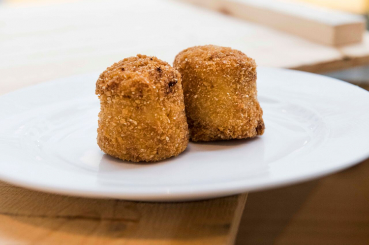 Spaghettoni croquette with carbonara sauce by Jonathan Benno
