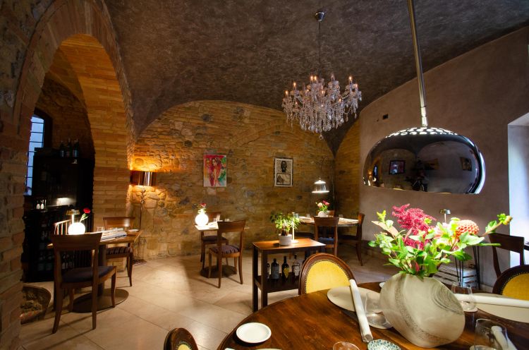 La sala interna di San Martino 26
