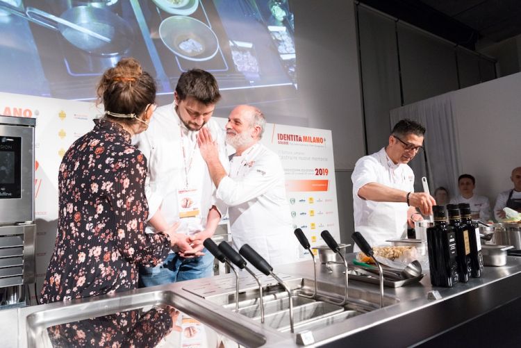 Assenza sul palco con Alberto Gipponi