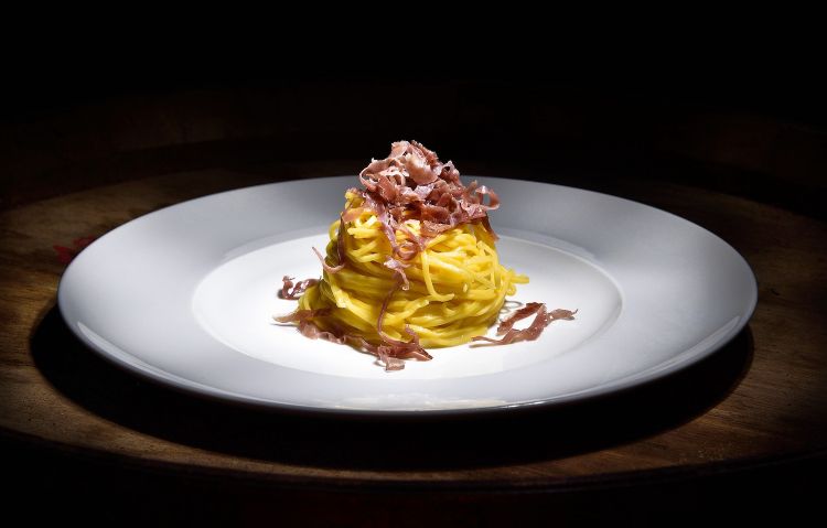 Tagliolini di pasta all’uovo al culatello di Zibello Dop 28 mesi e burro di vacche rosse