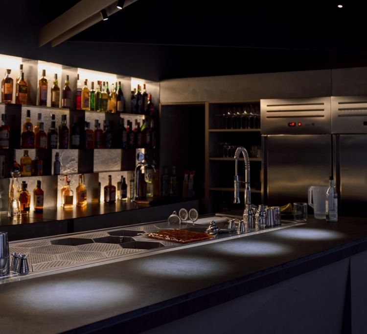 Il bancone bar
(foto Ultra Milano)