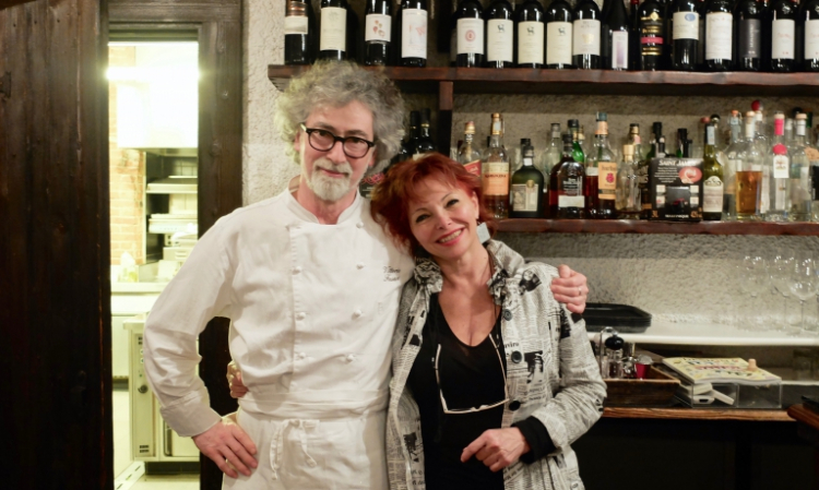 Fusari con Maida Mercuri, patron de Al Pont de Ferr