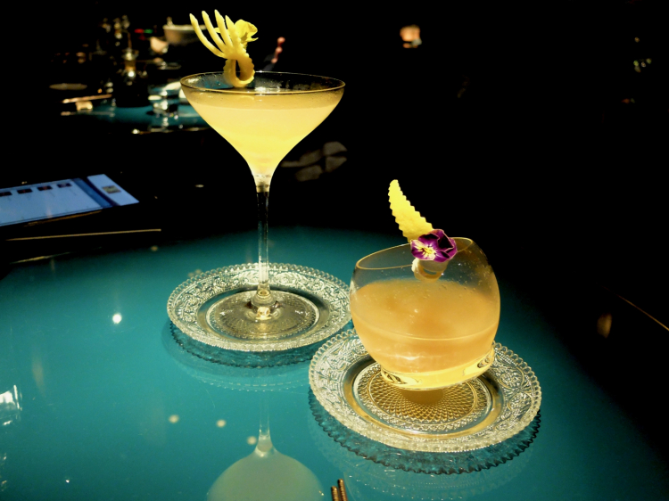 S'inizia con un cocktail (foto Tanio Liotta, come le seguenti)
