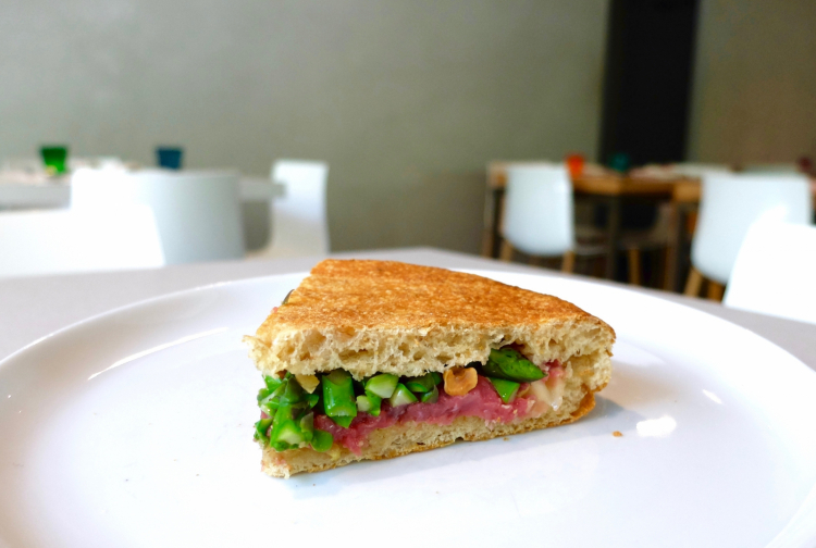 La pizza Tartare di Manzo (foto Tanio Liotta)
