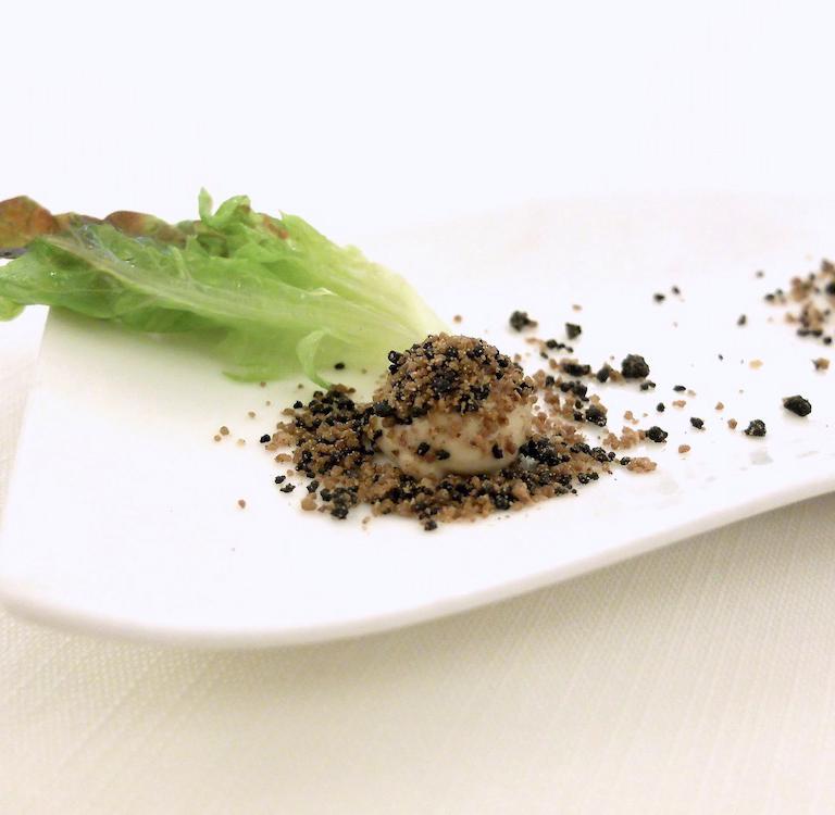 Cuore d'insalata gentile, maionese al brodo vegetale
