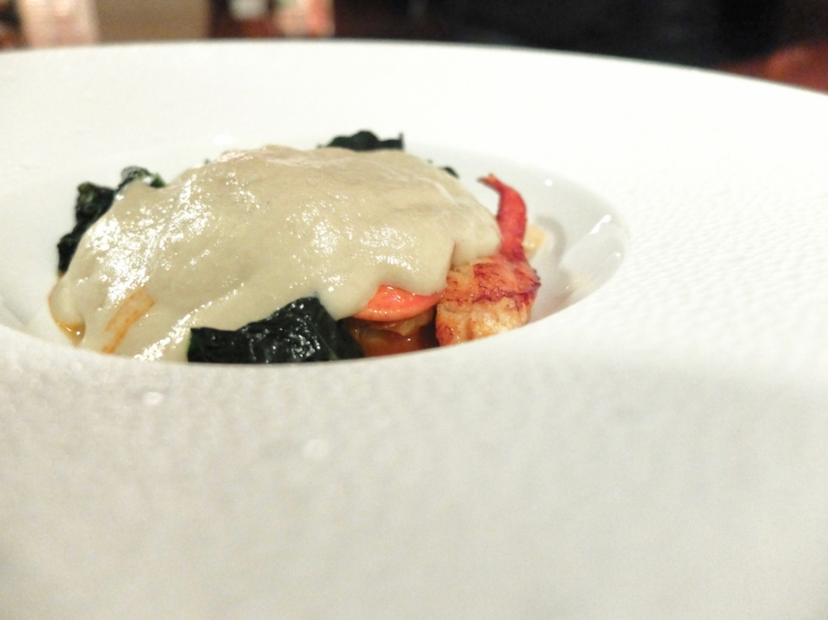 Sontuosa la Ribollita di pesce, astice e prataioli