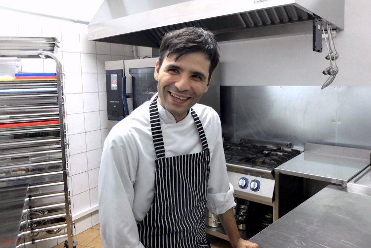 Davide Atzeni, chef-patron del nuovo Coxinendi di 