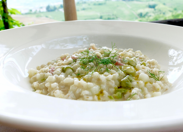 Barley with asparagus and prosciutto
