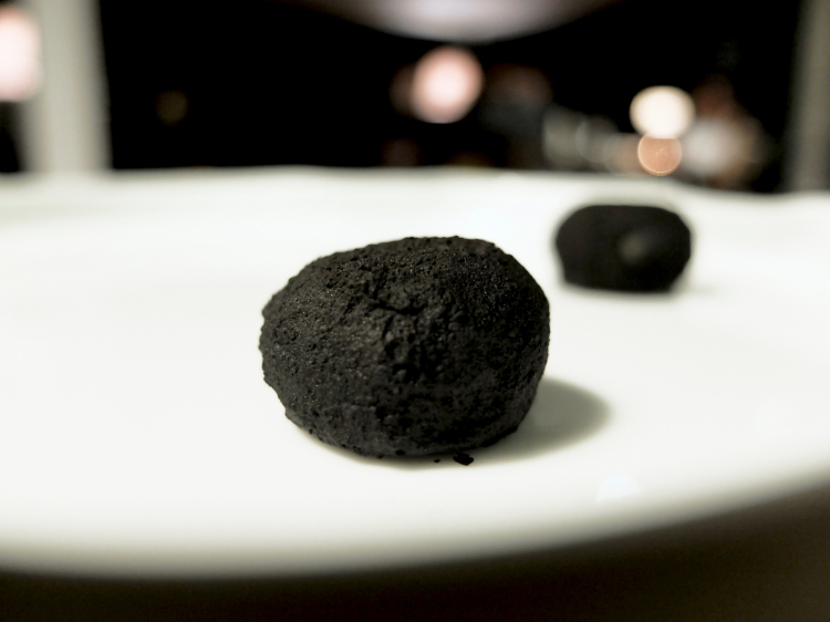 Sasso, lampone, nocciola e zenzero
