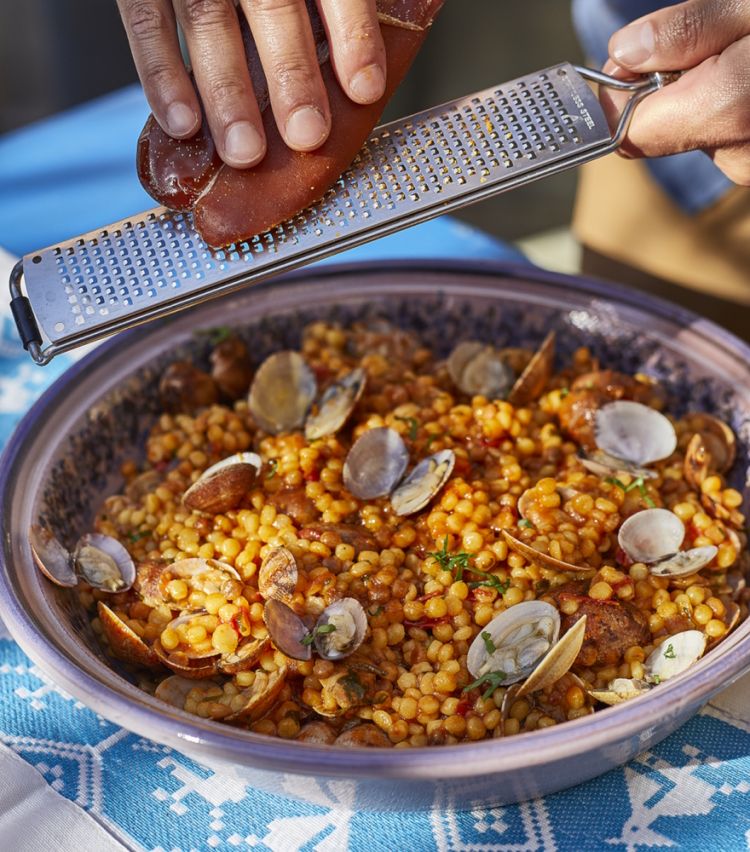 Una delle foto di piatti sardi tratta da Eat Like a Sardinian - Live to 100