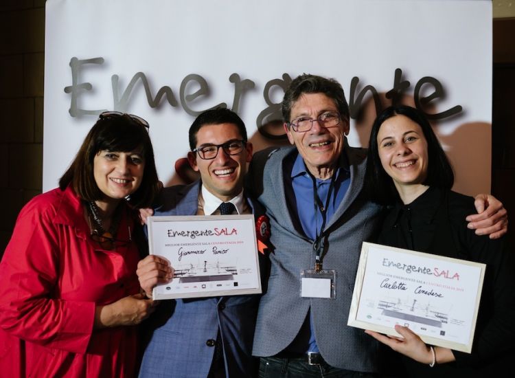Carlotta Cenedese premiata assieme a Gianmarco Panico alla selezione Centro Italia a Emergente Sala 2019, il concorso organizzato ogni anno da Lorenza Vitali e Luigi Cremona
