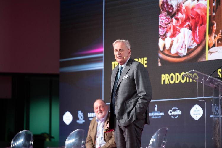 Enrico Bartolino sul palco dell'Auditorium di 