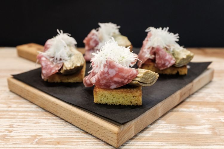 Crescia di Pasqua con il salame di Gianluca Gorini