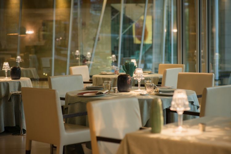 I tavoli del ristorante Evo