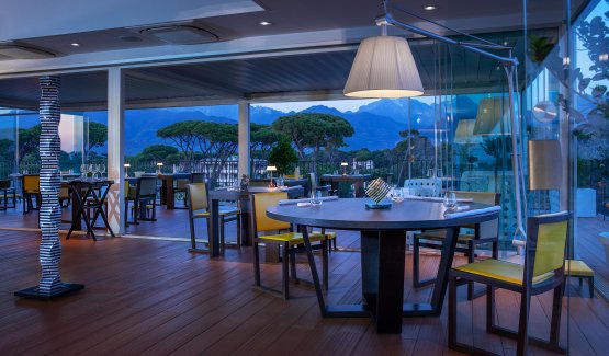 La sala del ristorante Lux Lucis (foto di Fiorenzo Calosso)
