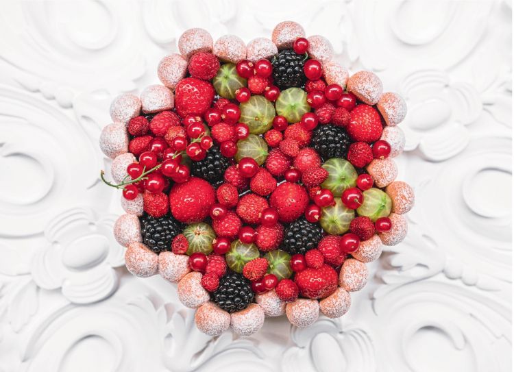 Una torta alla frutta, ma nel volume Fiori