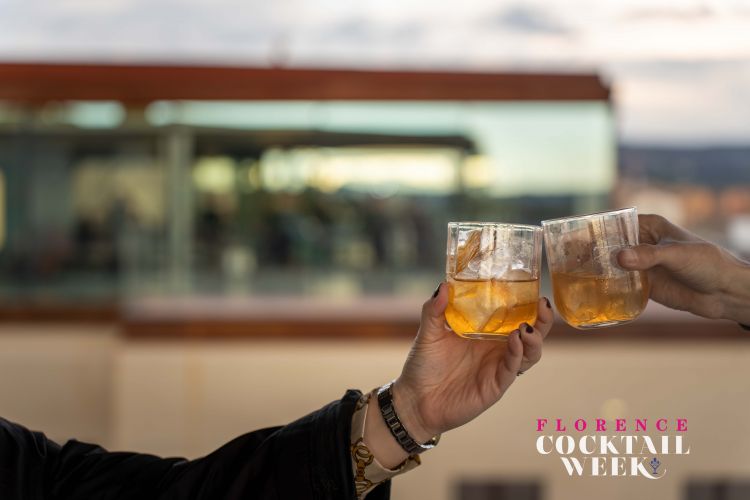 La Florence Cocktail Week è anche l'occasione per scoprire talenti nascosti della città e del territorio toscano, in un calendario di appuntamenti imperdibili (credits foto: Michele Tamasco, Veronica Gaido, Niccolò Leone).
