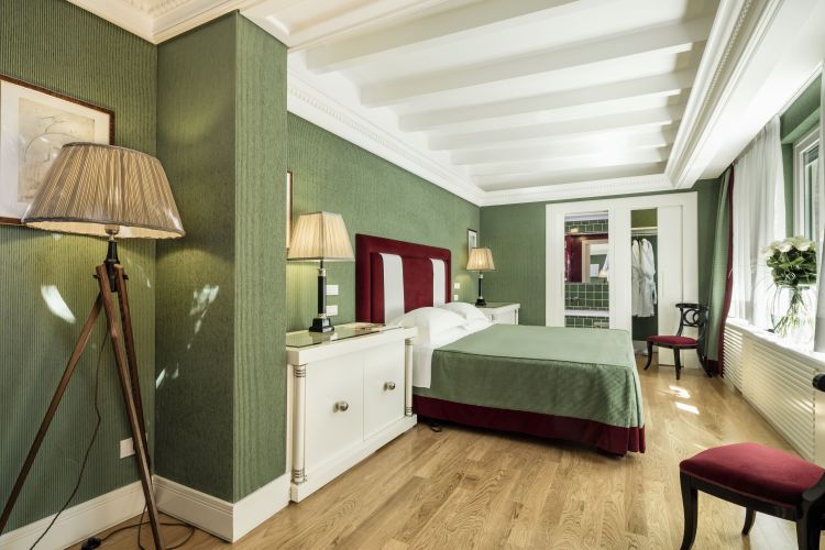 Garden suite
