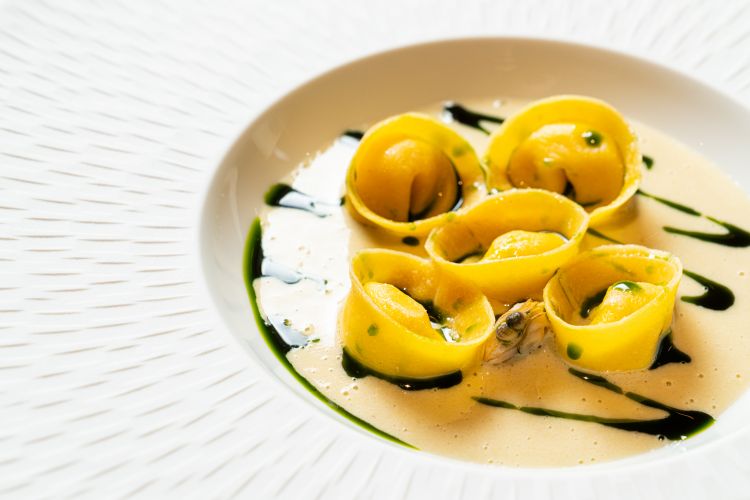 Senza Spaghetto alle Vongole, 2021: una creazione dal primo menu che vede protagonista Pierluigi Gallo al suo approdo al ristorante Achilli al Parlamento