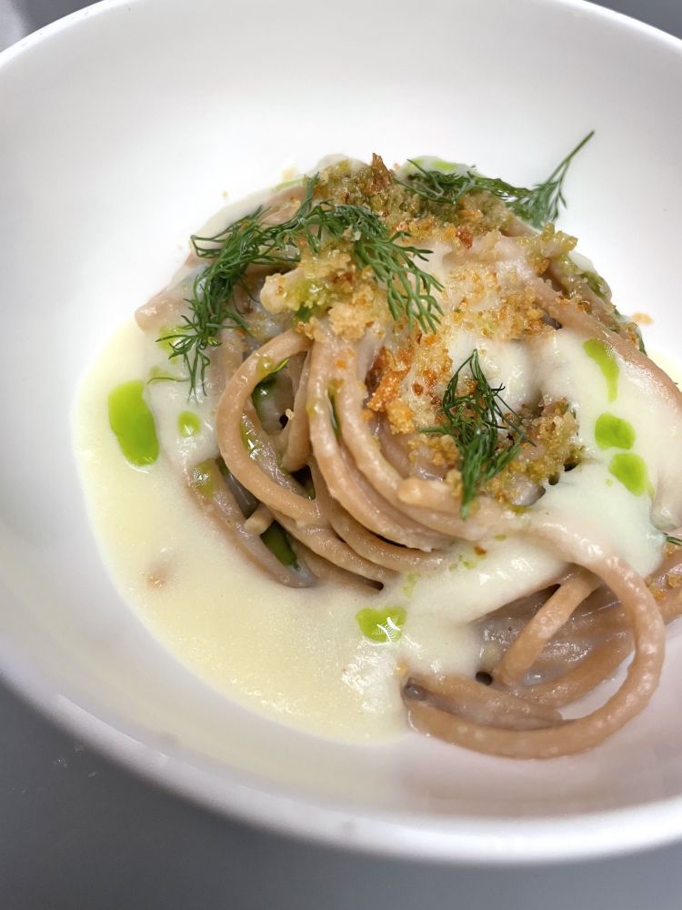 Spaghetto&nbsp;Altograno&reg;, crema di finocchio e limone, mascarpone e finocchietto
