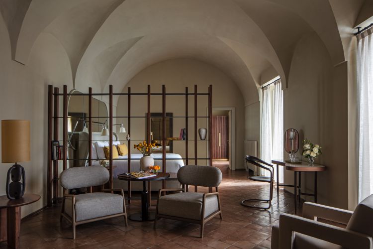 Una delle confortevoli suite di Anantara Convento d'Amalfi