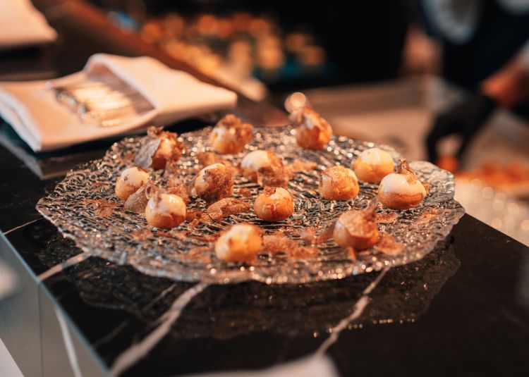 Bignè al comté e tartufo
