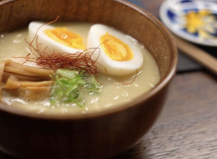 Un confortevole Ramen di pollo
