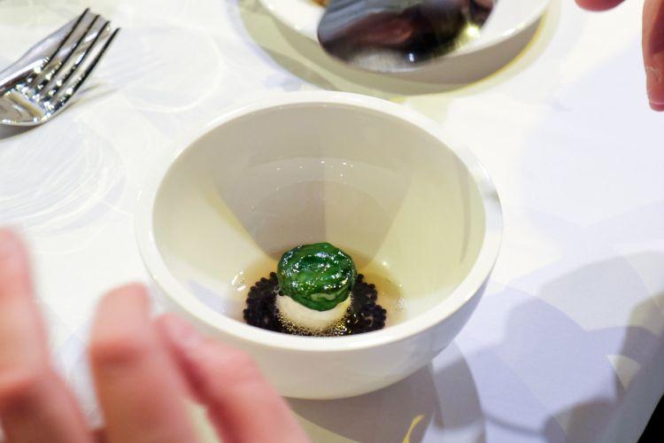Seppie in zimino di Christian Mandura del ristorante Unforgettable di Torino