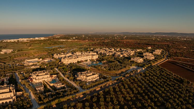 Vista dall'alto dell'intera proprietà di Borgo Egnazia