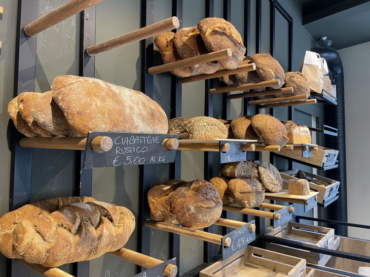 Alcune delle varietà di pane a disposizione al Forno
