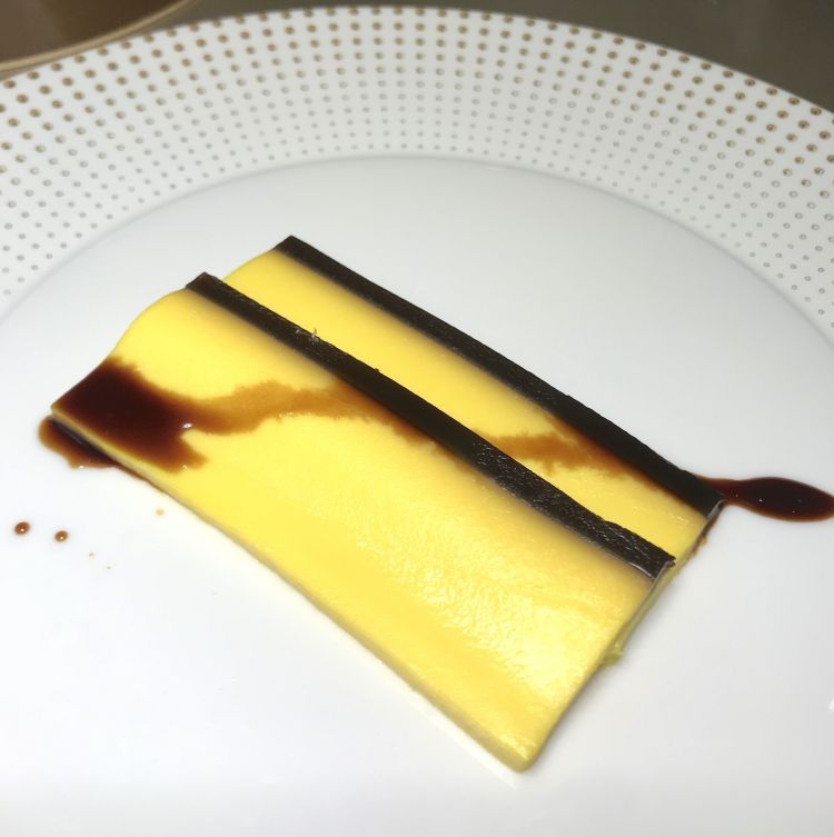 Crème caramel al Parmigiano Reggiano e aceto balsamico di Riccardo Forapani - foto a cura di Annalisa Leopolda Cavaleri
