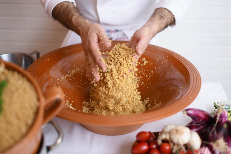 L'incocciatura del cous cous
