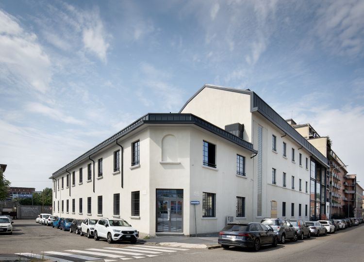 L'ex pennellificio in cui oggi vive Abba