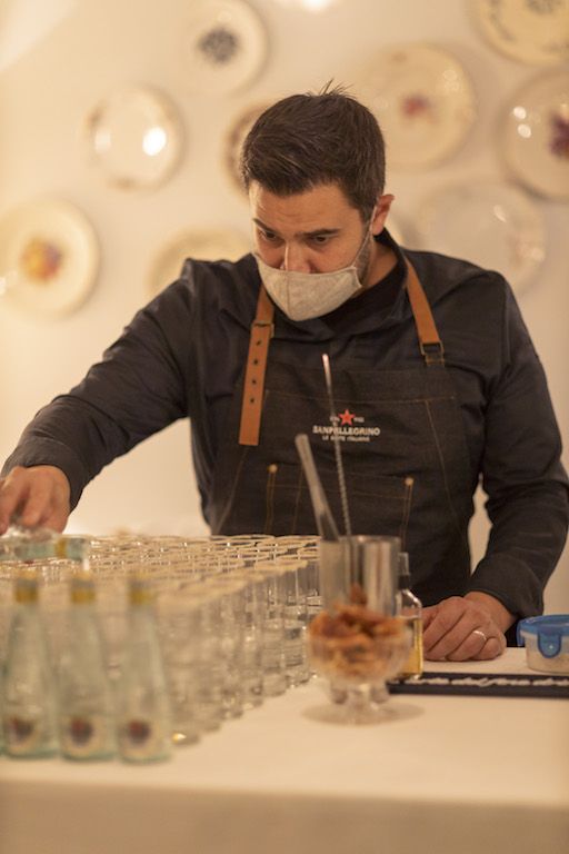 I cocktail di Mattia Pastori preparati con Bibite Sanpellegrino hanno accopagnato il percorso di pizze gourmet
