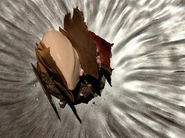 Cioccolato e chiodi di garofano
