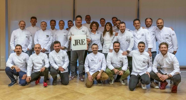 La famiglia JRE Italia al XXX Congresso Nazionale dell'Associazione che si è svolto ad Assisi il 26 e 27 marzo scorsi. Crediti fotografici @Lorenzo Moreni
