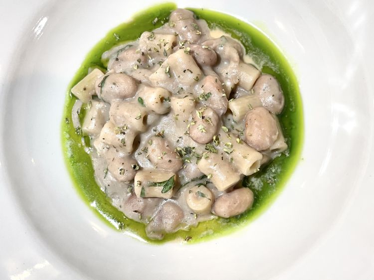 Cannarozzedi cu a fagiola frisca, un piatto essenz