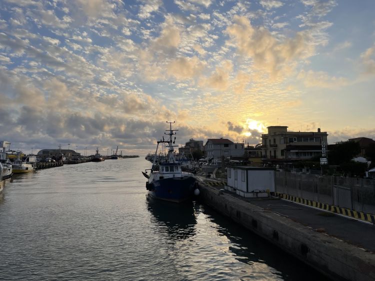 Vista sulla darsena di Fiumicino
