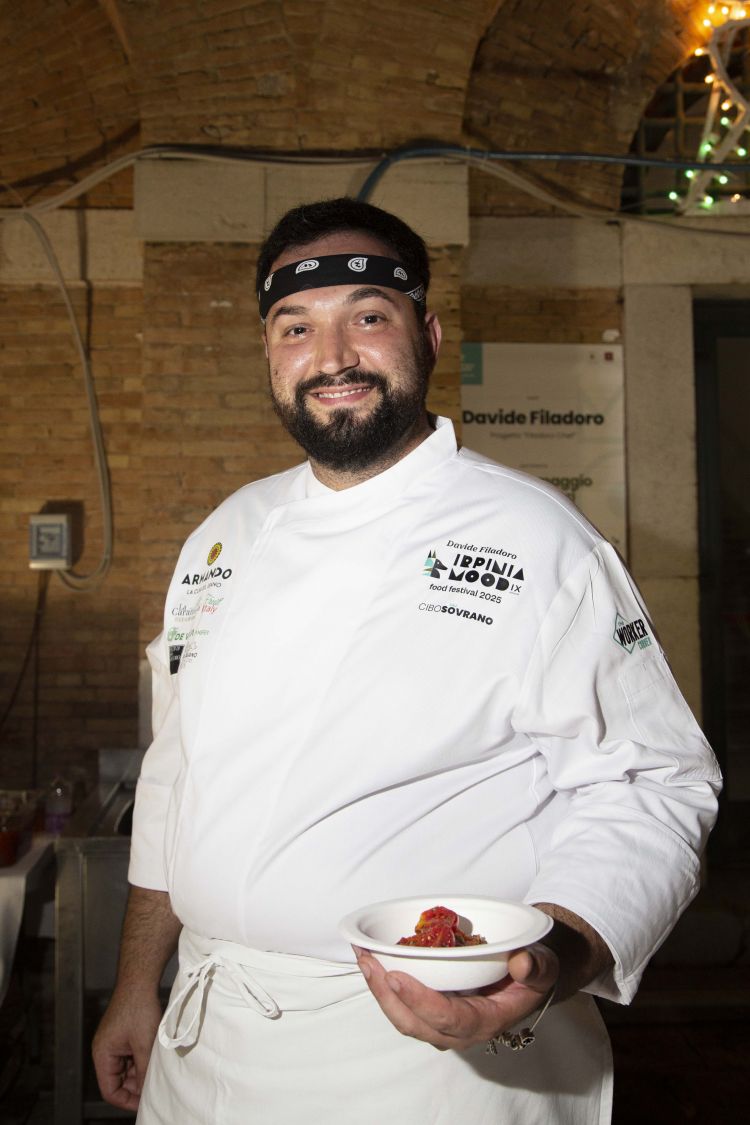 Lo chef Davide Filadoro
