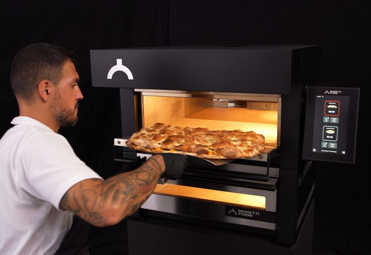 L'innovazione di Moretti Forni a servizio della pizza e della cucina d'autore