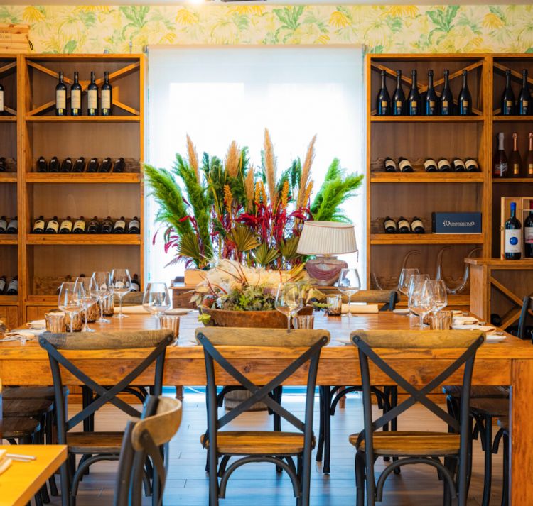 Uno scorcio della sala del ristorante N'Ata Luna
