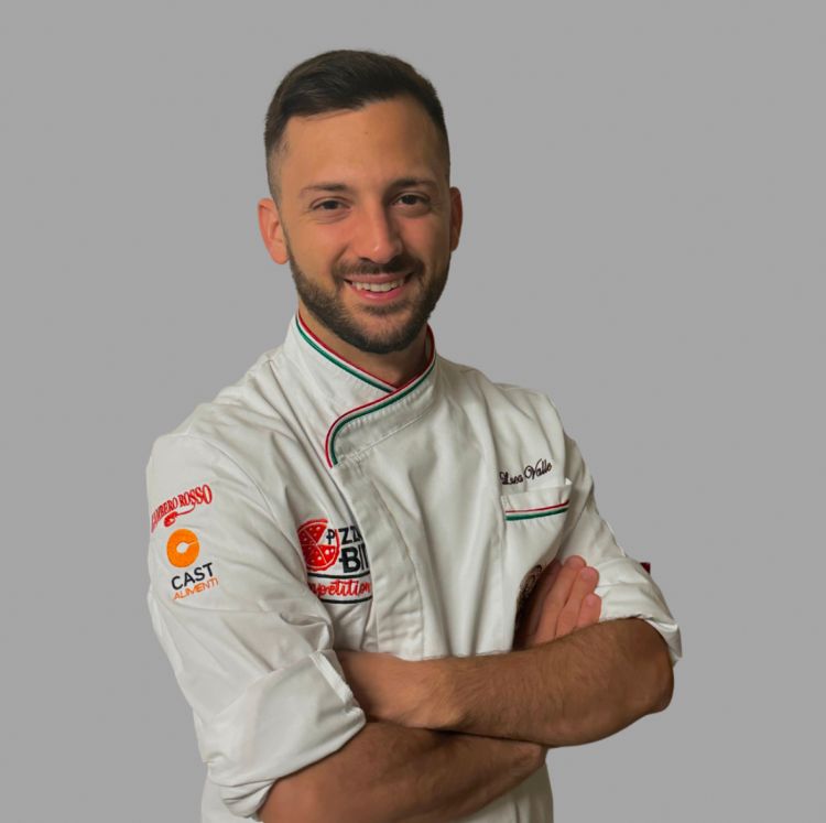 Luca Valle, patron e pizzaiolo di Anima Concept a Roseto degli Abruzzi (Teramo)