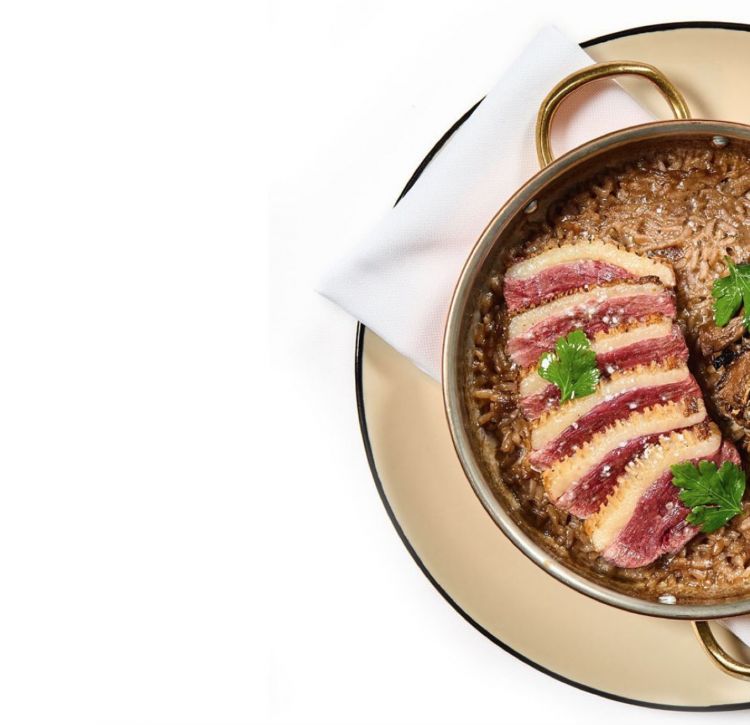 Magret de Pato, ovvero petto d’anatra, servito c