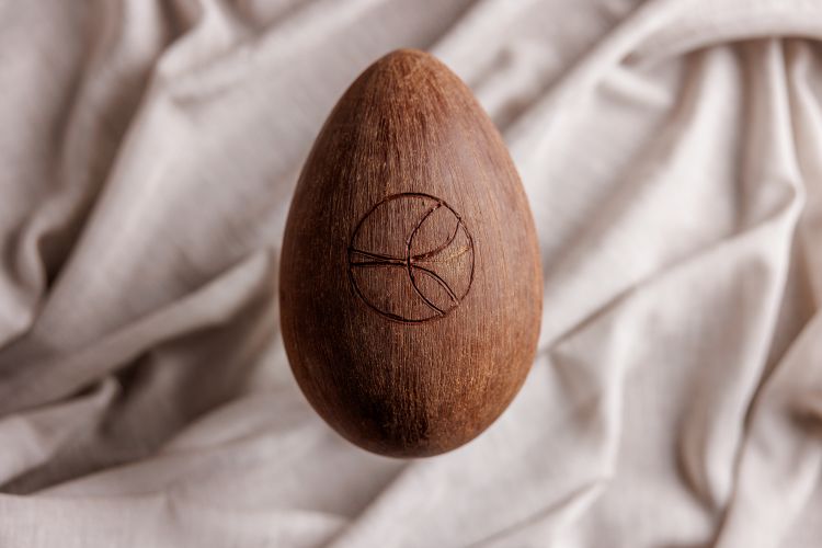 L'uovo di Pasqua del ristorante Sintesi ad Ariccia (Roma) in uno scatto di Andrea Di Lorenzo